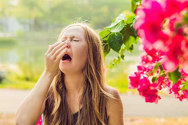 How to Beat Seasonal Summer Allergies